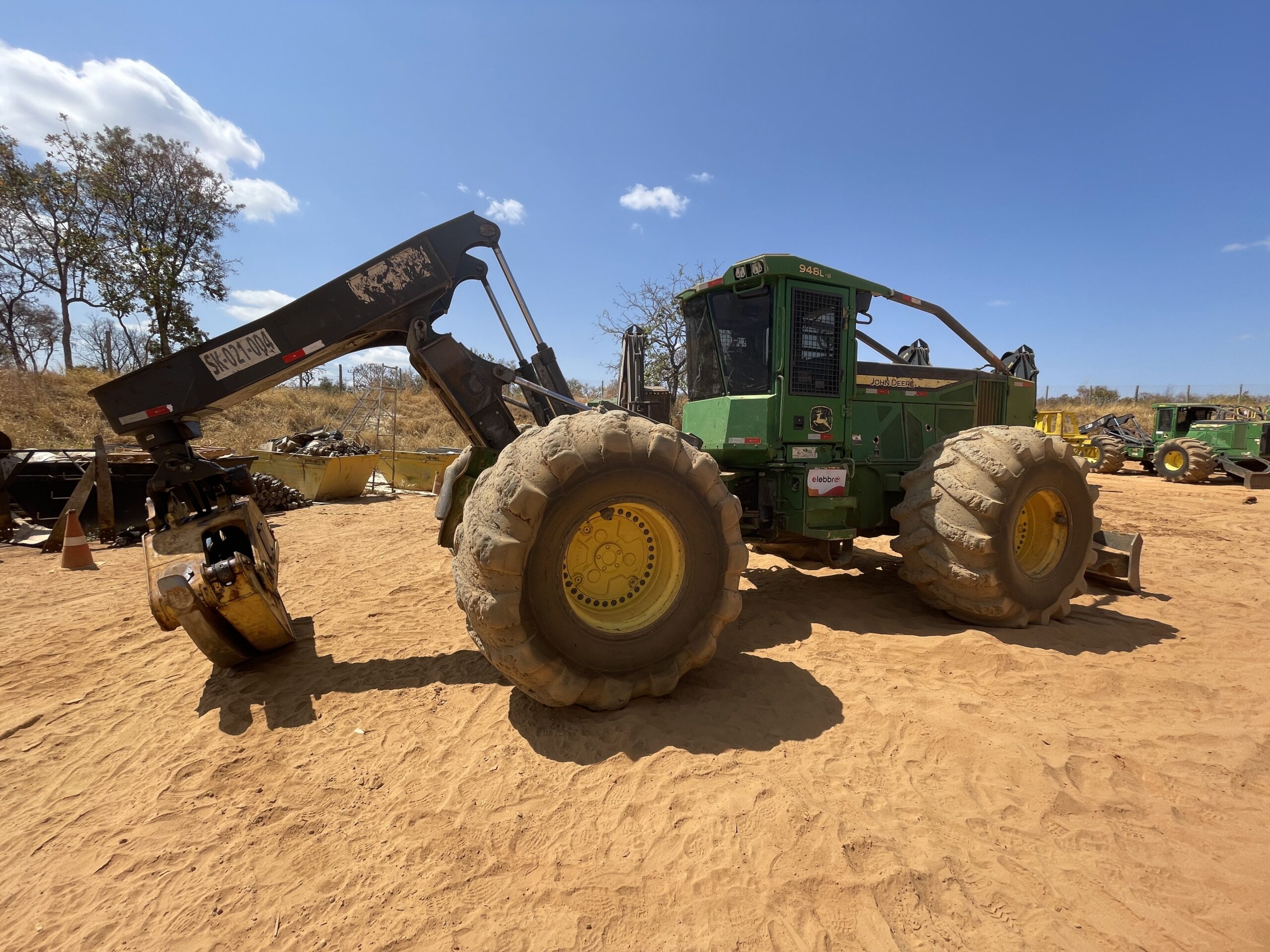 Skidder John Deere