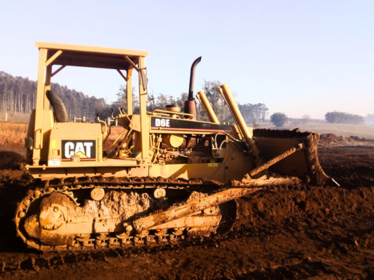 Máquina da marca Caterpillar