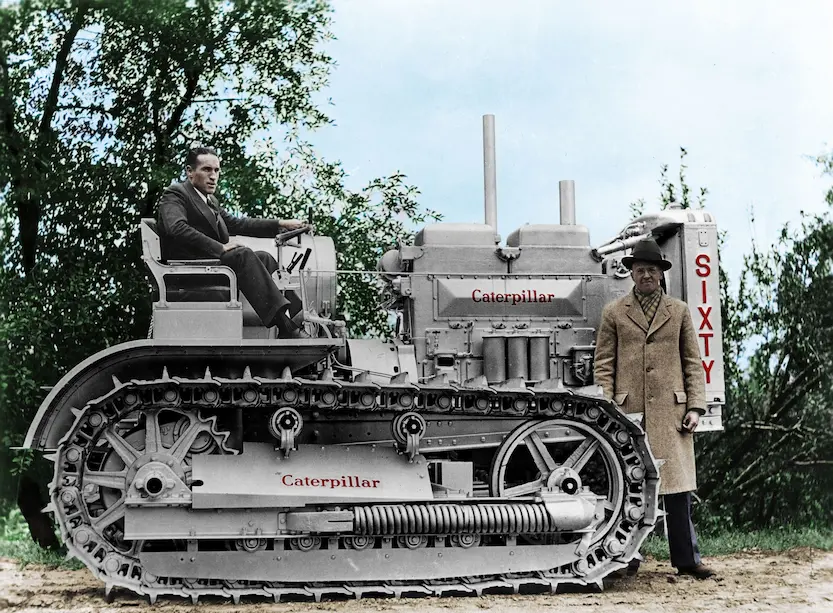 Caterpillar Sixty creado en 1931 , maquina pesada con motor diésel